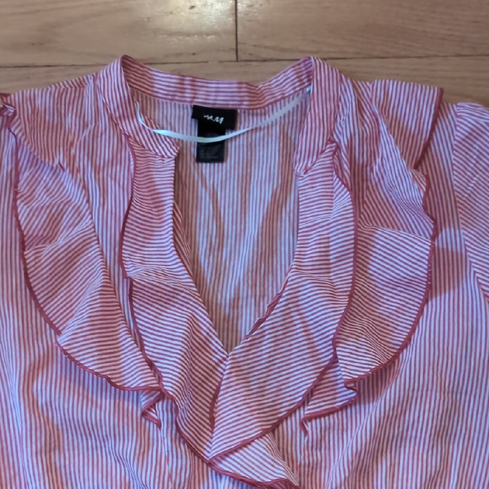 H&M Red and White Ruffle Blouse - Picture 3 of 7